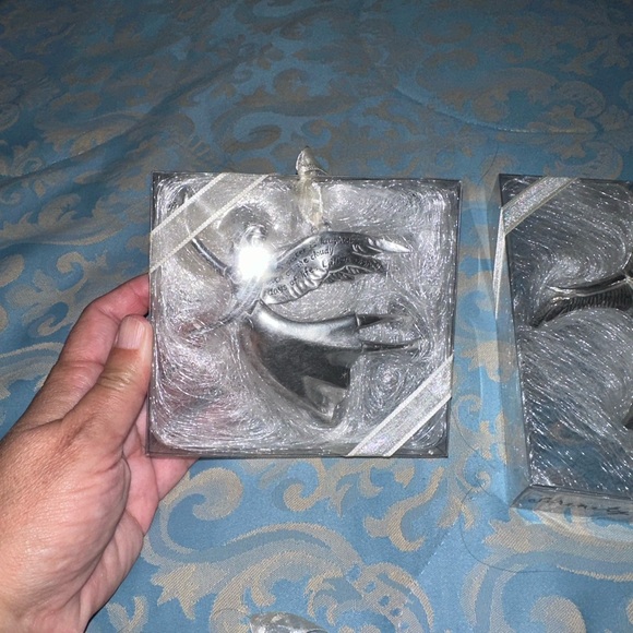 Serenity by Seasons of Cannon Falls Inspiring Traditions Ornaments/Keychain - Picture 2 of 9